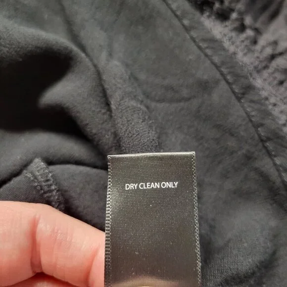 Torrid Size 0 Classic Black Tie V Neck Lace Longsleeve Lightweight Blouse - Picture 9 of 10